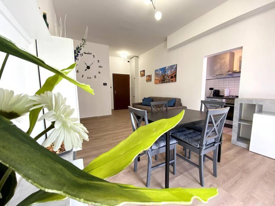 Memory Suite Con Wifi/Netflix Bologna Exterior foto